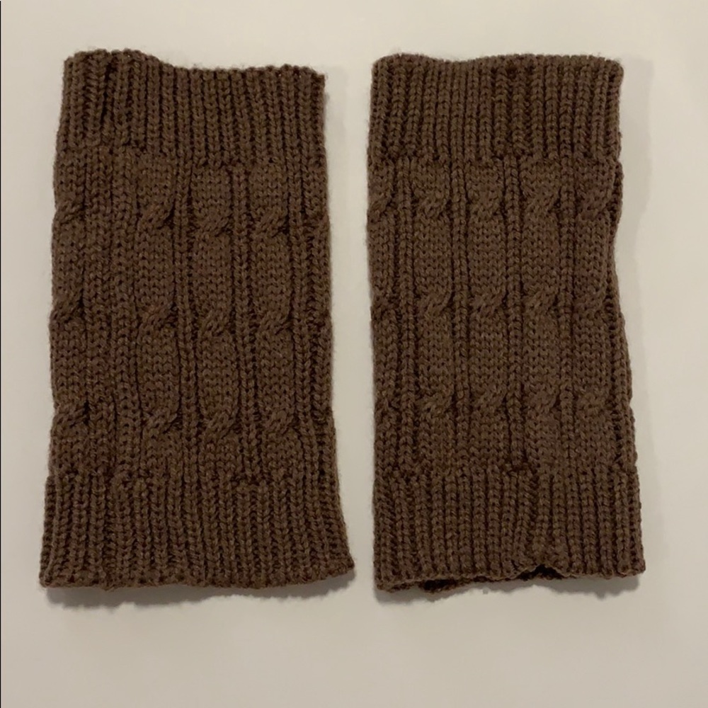 EUC! Brown Warmers!